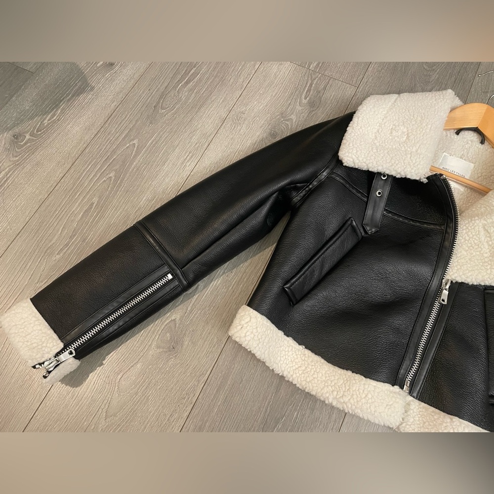 AVEC LES FILLES Cropped Faux Shearling Leather Jacket Size XS - Picture 5 of 9